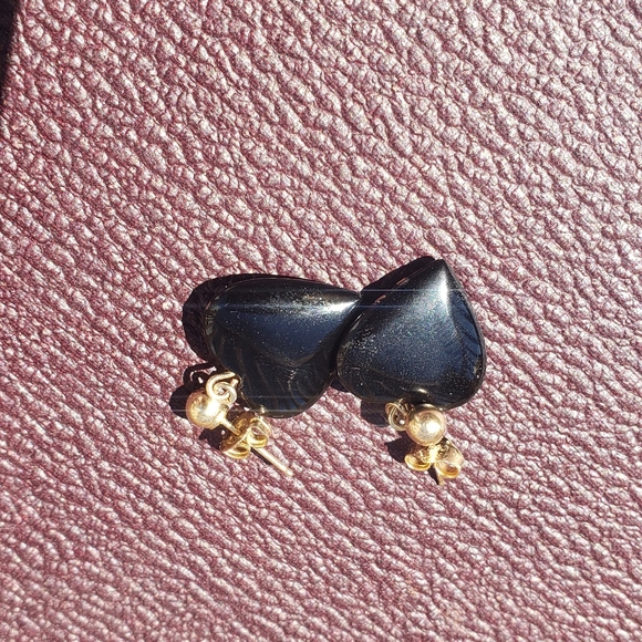 Vintage 14k & Onyx Heart Earrings - Picture 4 of 4